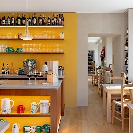 Torno Subito Guest house *